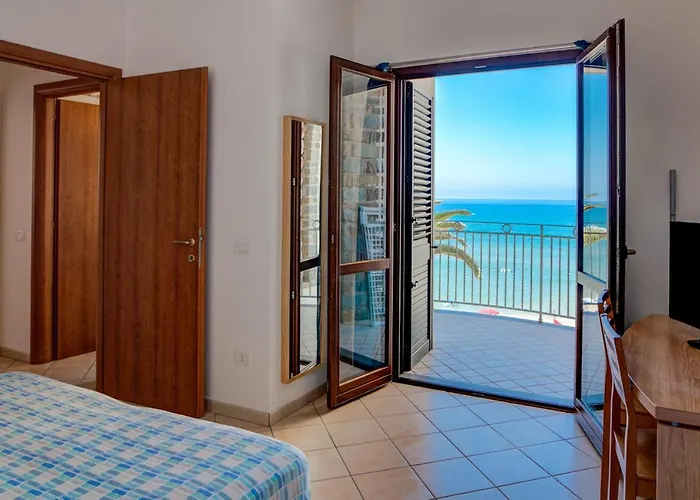Acciaroli Vacanze Residence